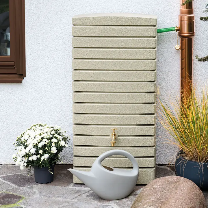Braun Regentonne Catania 210 Liter beige sandstein